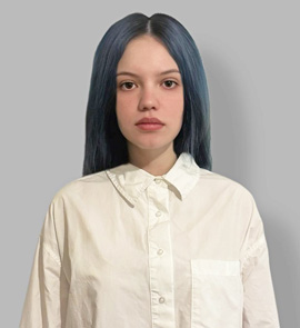 Эвелина Ушарова